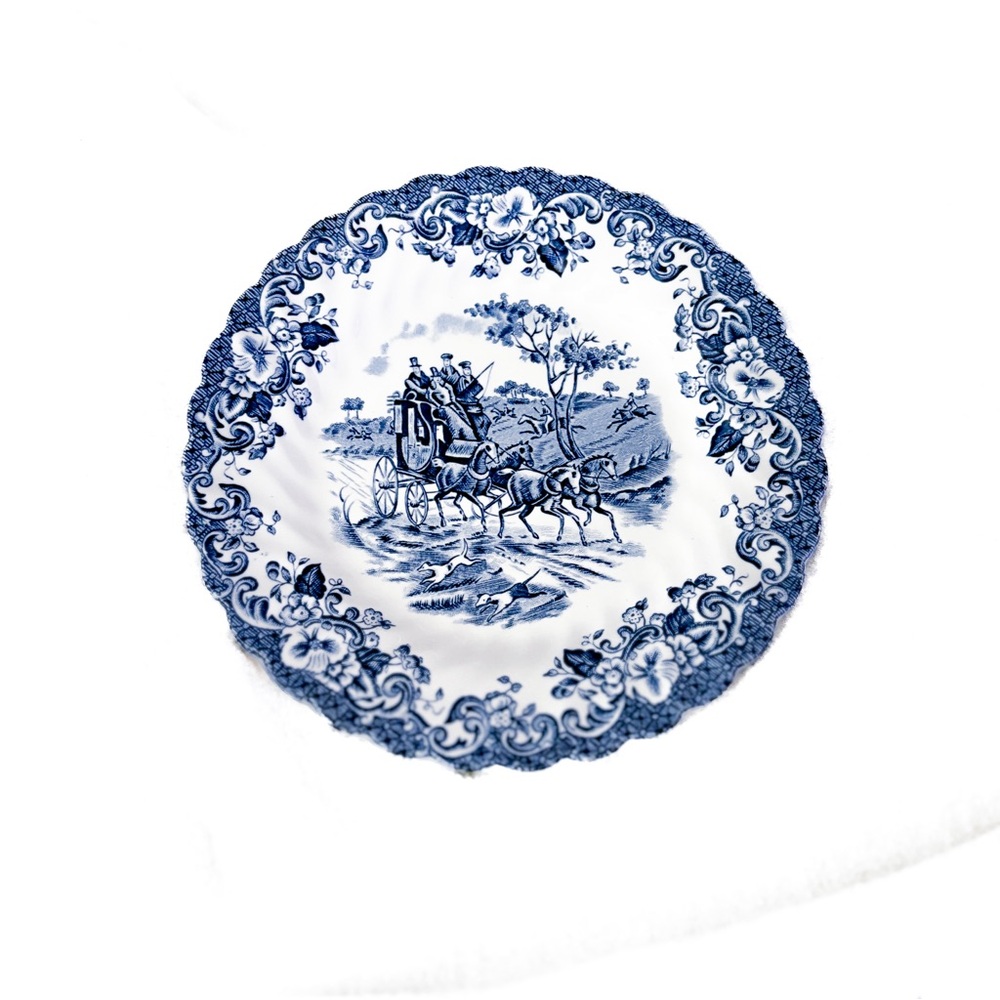 Johnson Brothers “Coaching Scenes” Plate | English Blue Transferware